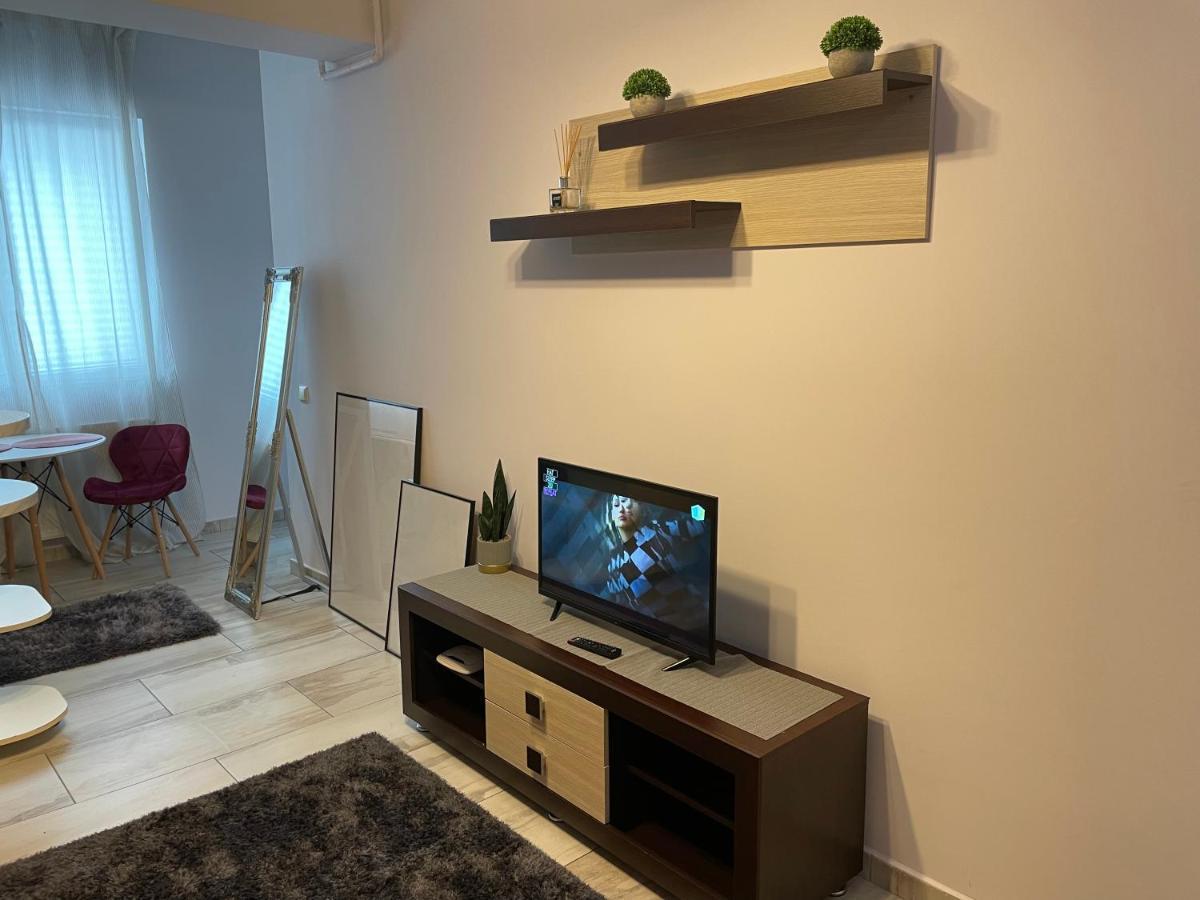 Apartamento Le Lupin / Center Iasi Exterior foto
