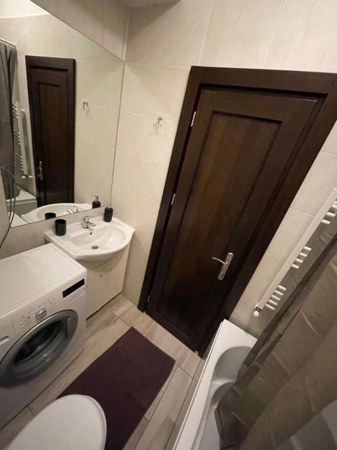 Apartamento Le Lupin / Center Iasi Exterior foto